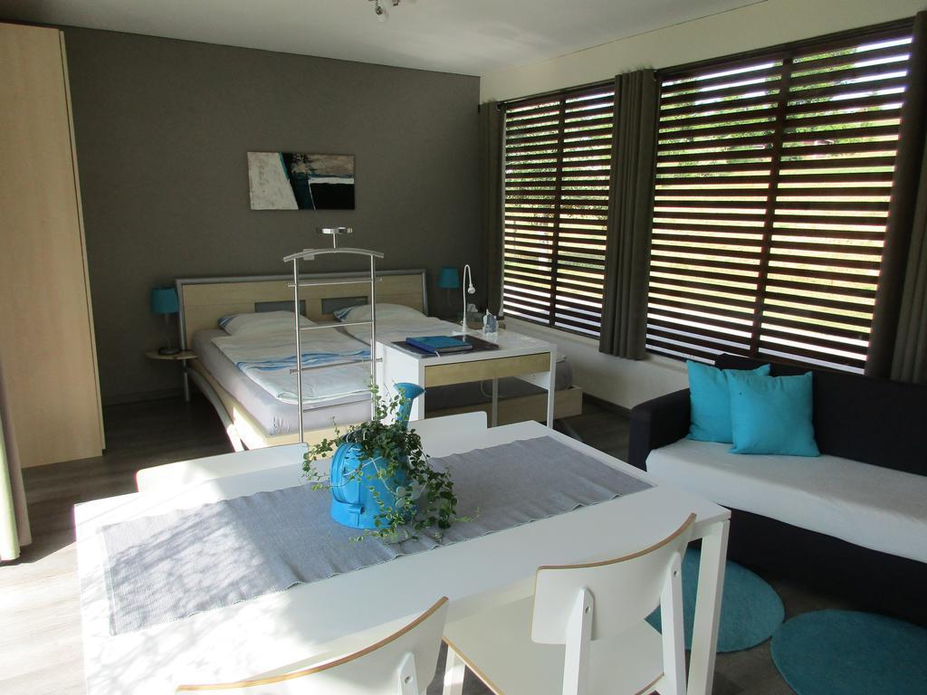 Bnb Pavillon Paisible Orsonnens Rom bilde
